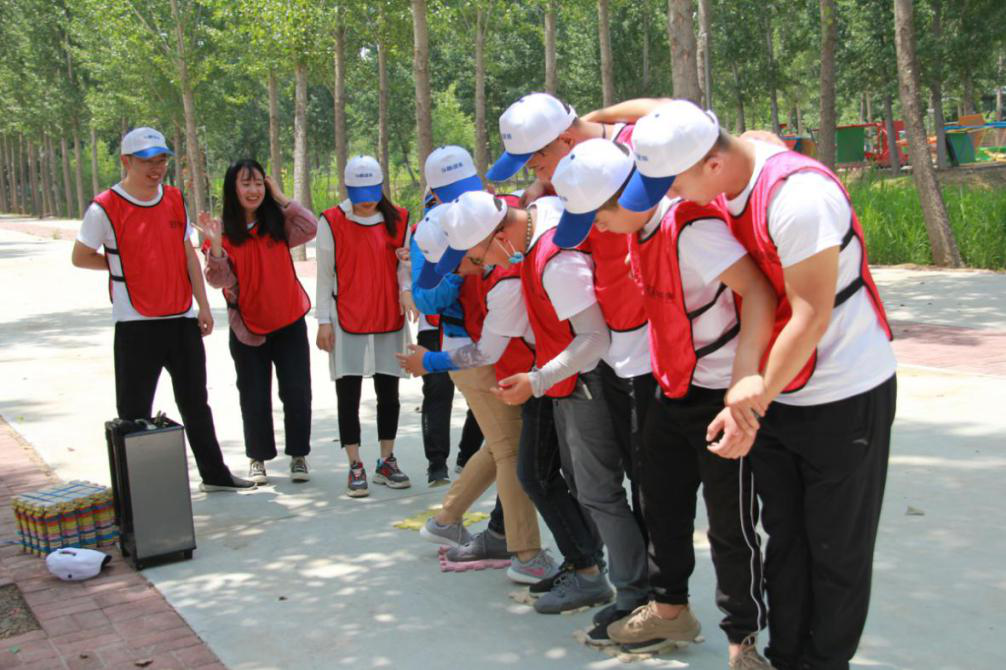 山東華麟建筑裝飾有限公司開展團(tuán)建活動(圖8)